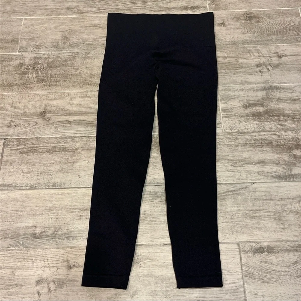 SPANX Leggings Women’s Size Small Black Print Look at‎ Me Now Seamless Cropped